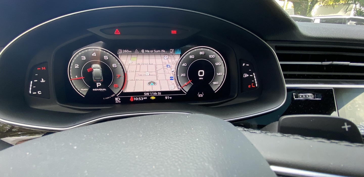 AudiQ7 (10)