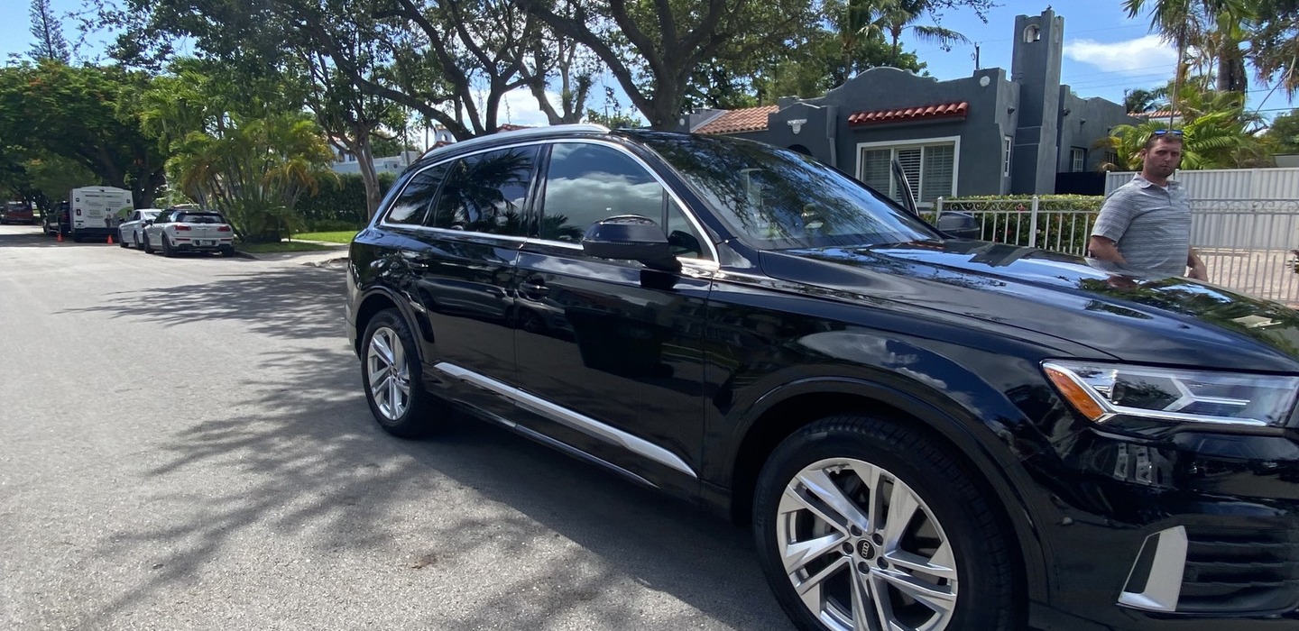 AudiQ7 (18)
