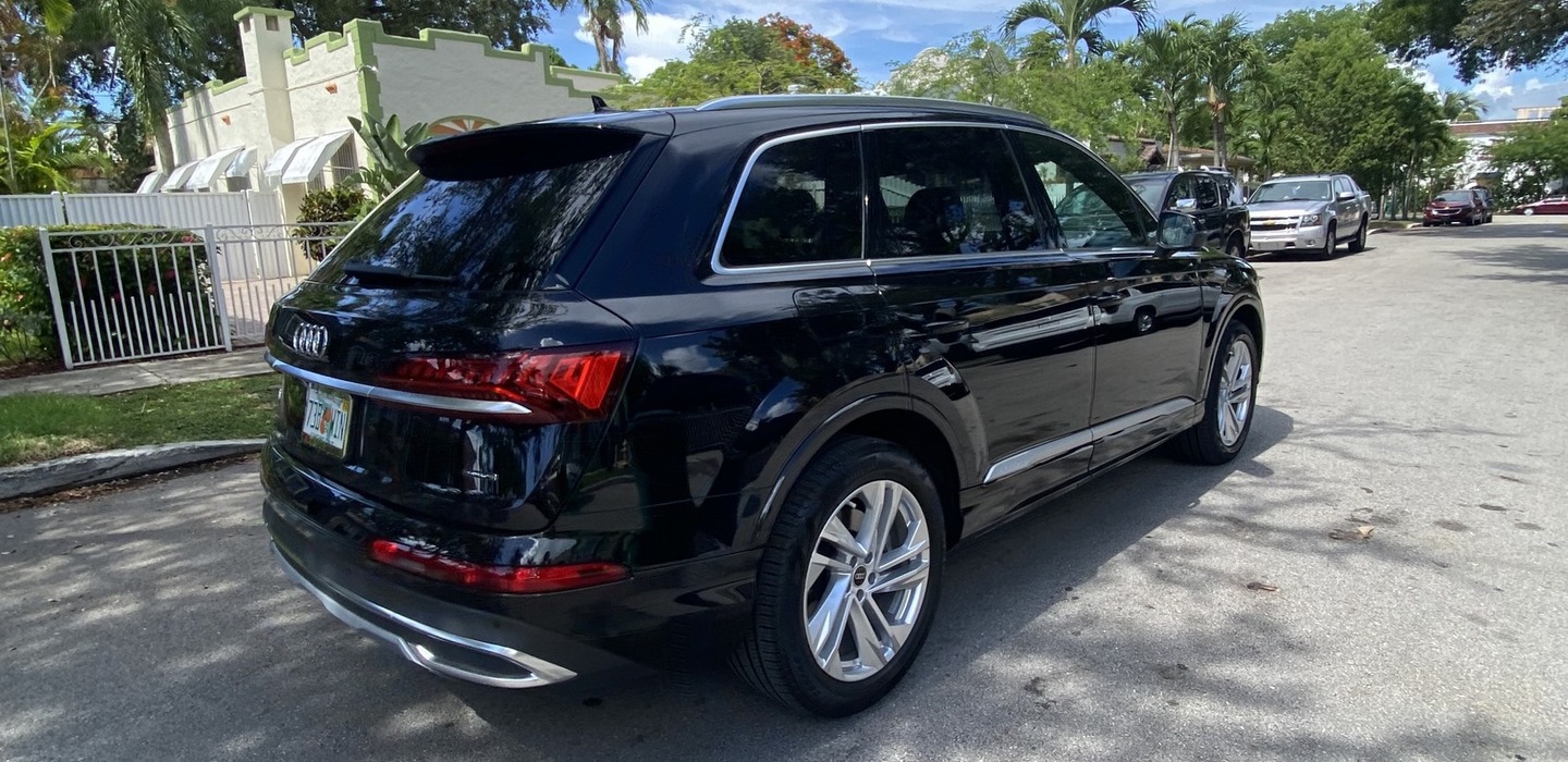 AudiQ7 (3)