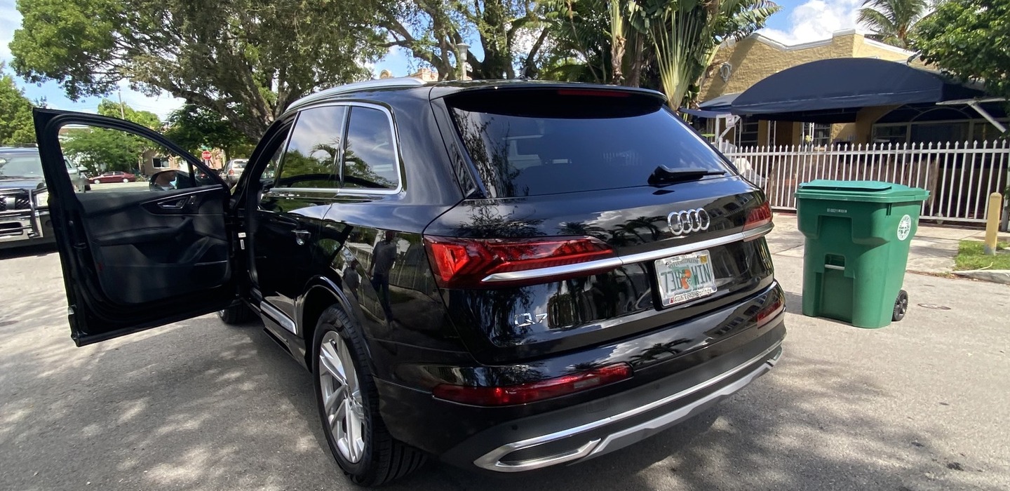 AudiQ7 (6)