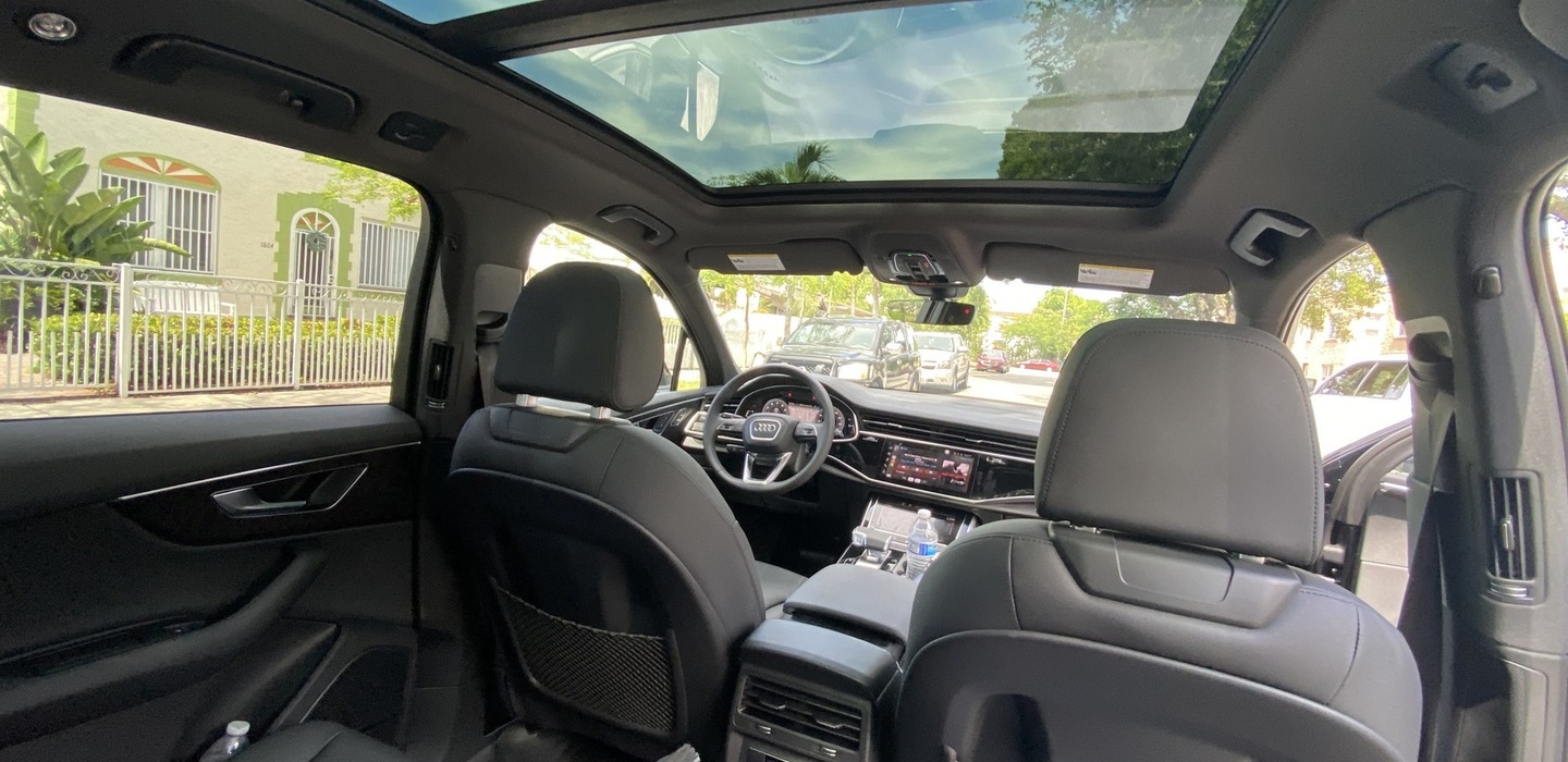 AudiQ7 (7)